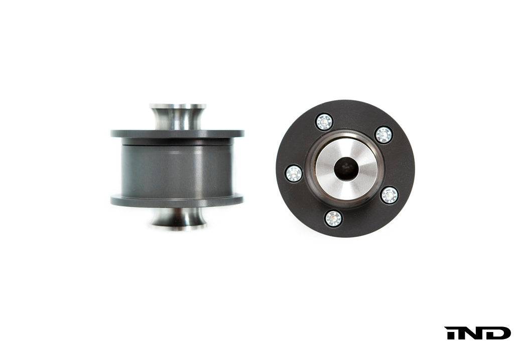 Fall-Line Motorsports G8X M2 / M3 / M4 フロントモノボールコンバージョン