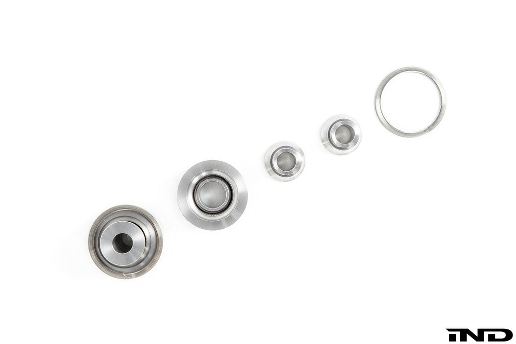 Fall-Line Motorsports G8X / F8X / E9X リアロアコントロールアームベアリングセット - アウター