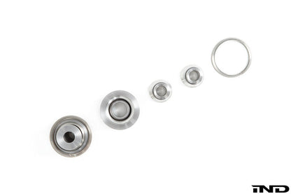 Fall-Line Motorsports E9X M3 / E82 1M リアロアコントロールアームベアリングセット - アウター