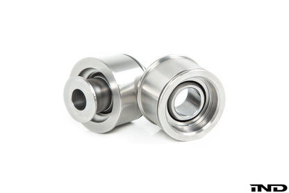 Fall-Line Motorsports G8X / F8X / E9X リアロアコントロールアームベアリングセット - アウター