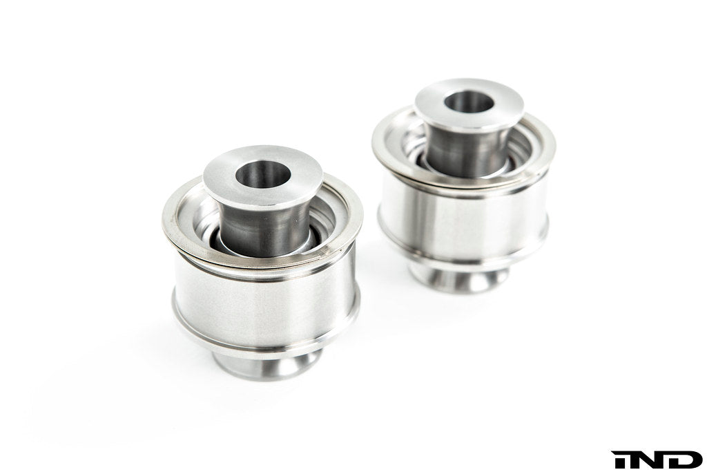 Fall-Line Motorsports E9X M3 / E82 1M ロワーテンションアームベアリング - アウター