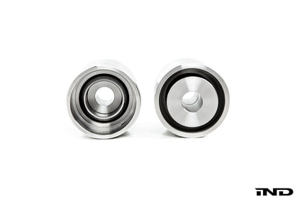 Fall-Line Motorsports G8x / F8x / E9x / E82 リアロアコントロールアームカップ サブフレームベアリングセット