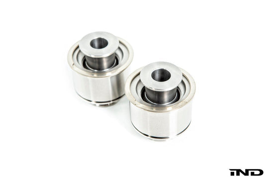 Fall-Line Motorsports E9X M3 / E82 1M リアロアコントロールアームベアリングセット - アウター