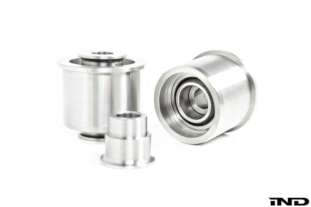 Fall-Line Motorsports E9X M3 / E82 1M ロワーテンションアームベアリング - インナー