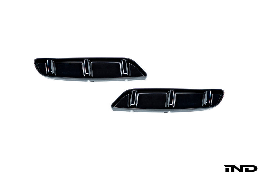 IND F97 X3M LCI リアリフレクターインサートセット