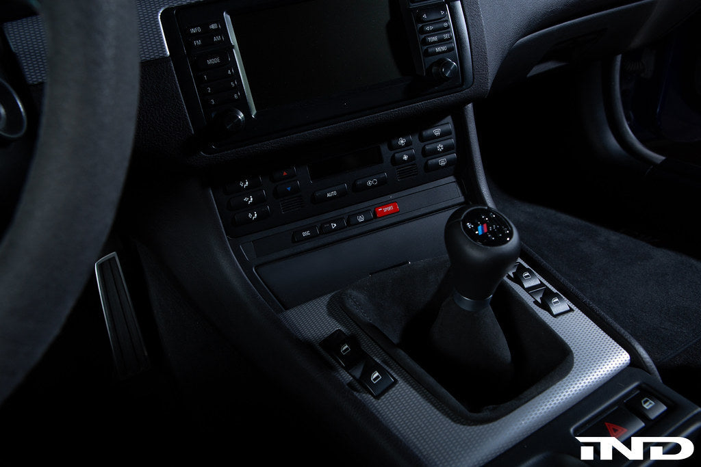 IND E46 M3 レッド スポーツモードボタン