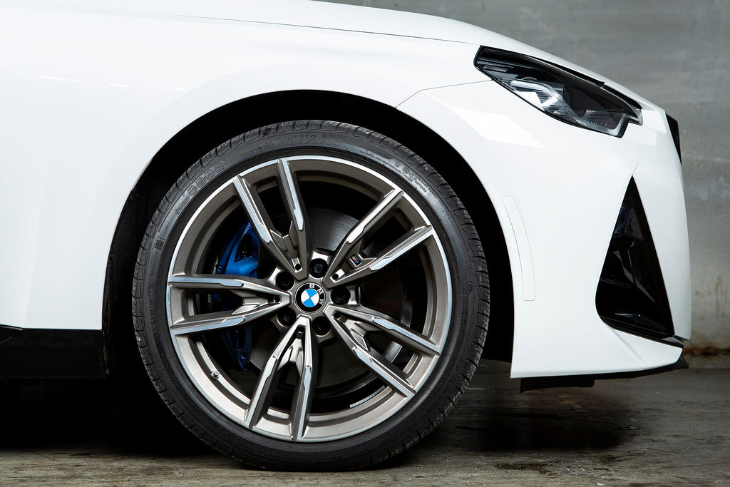 IND x Acexxon G42 2シリーズ Mスポーツリフレクターコスメティックパッケージ