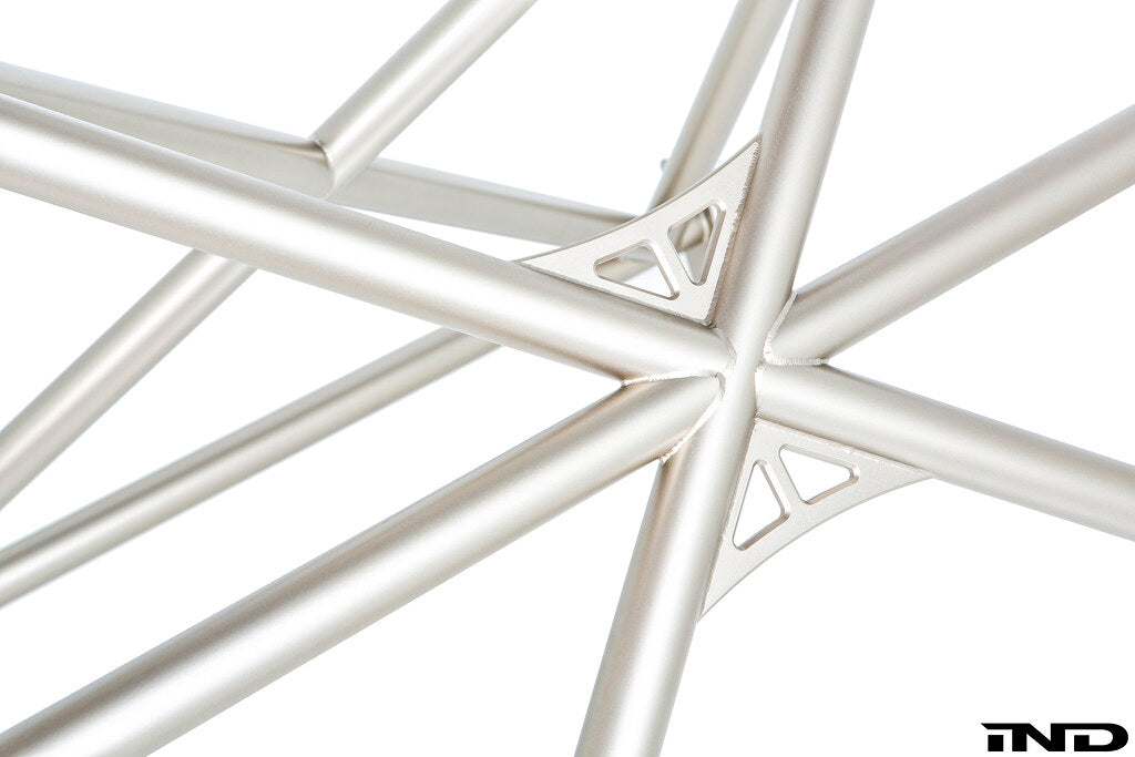 Fall-Line Motorsports F87 M2 ボルトイン ハーネスバー