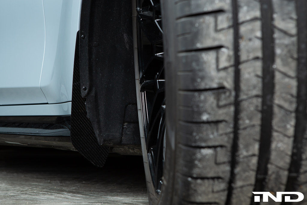 AutoTecknic G8X M3 / M4 カーボンファイバー フロントスプラッシュガードセット