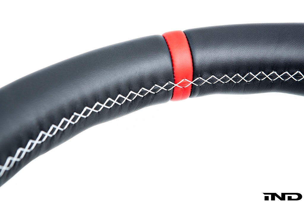 BMW Mパフォーマンス Gシャーシステアリングホイール - レッドストライプ + シルバーグレーステッチ