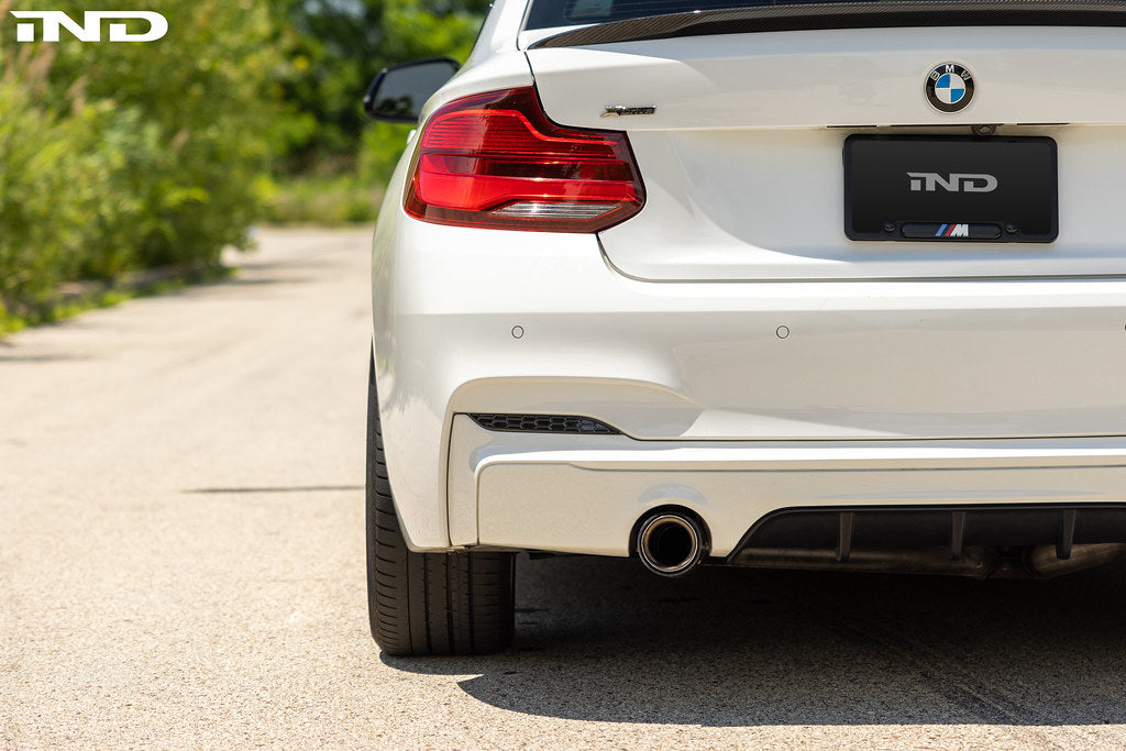 IND x Acexxon F22 2シリーズ Mスポーツ リフレクターコスメティックパッケージ