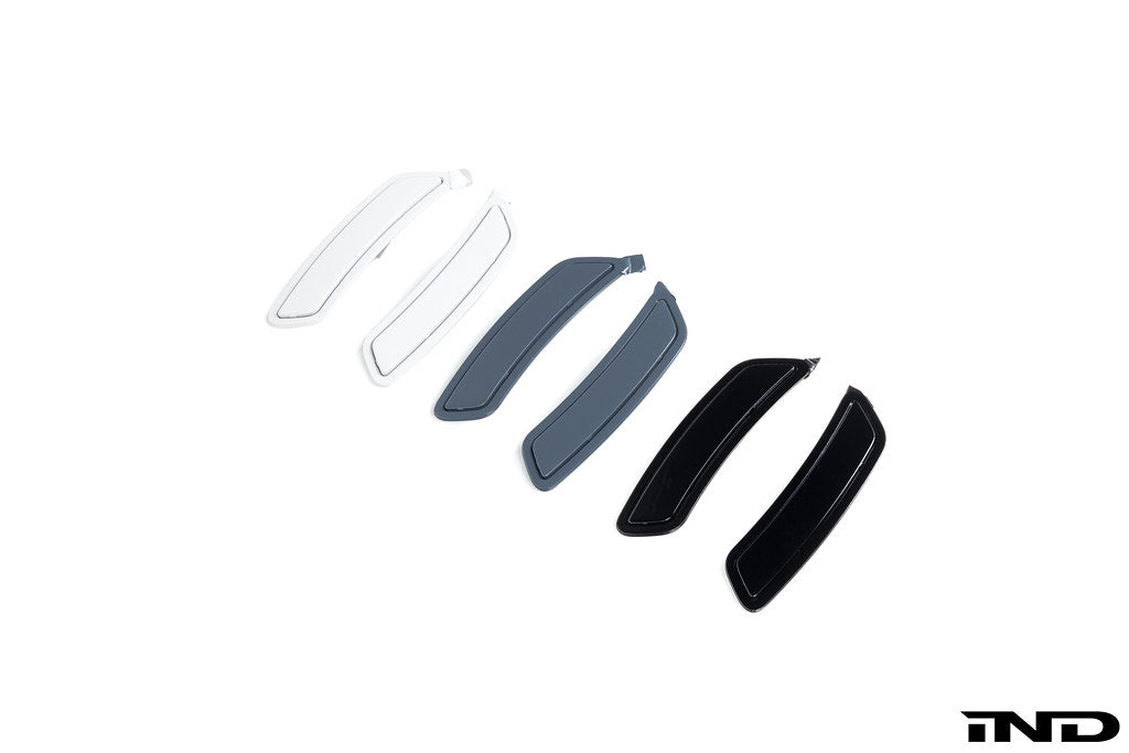 IND I20 iX 塗装済みフロントリフレクターセット