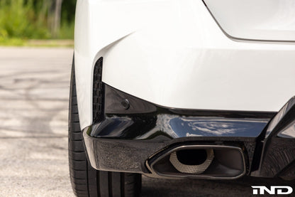 IND x Acexxon G42 2シリーズ Mスポーツリフレクターコスメティックパッケージ