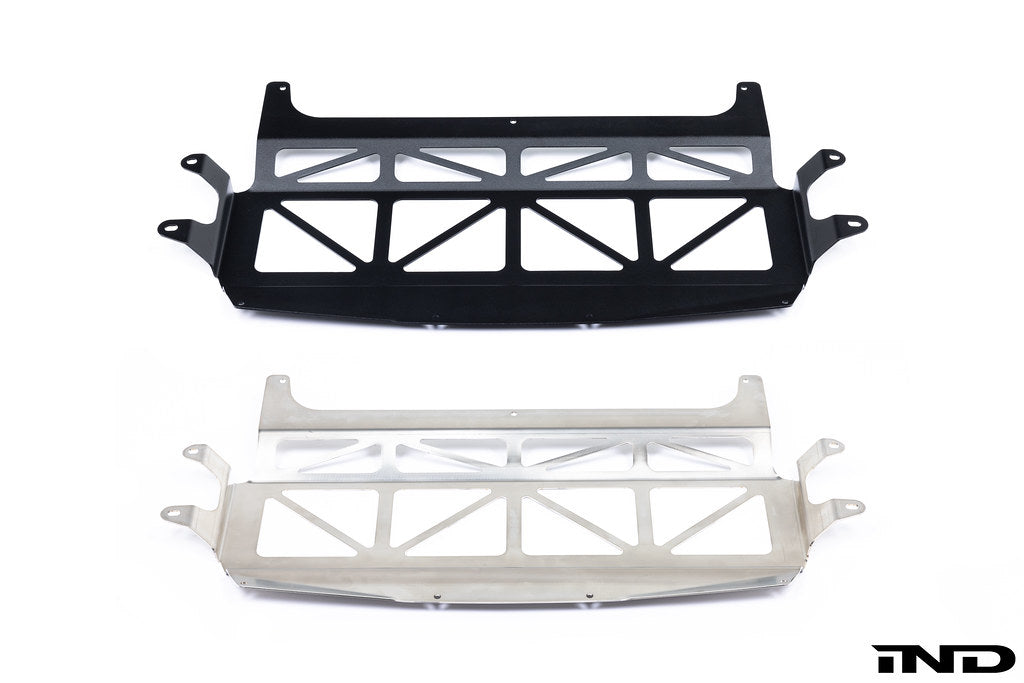 Fall-Line Motorsports F8X M2C / M3 / M4 オイルクーラーガード V2