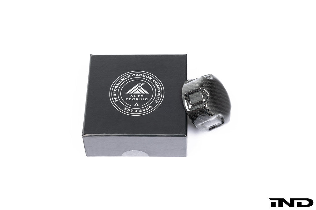 AutoTecknic ドライカーボン チャージクーラータンクキャップカバー