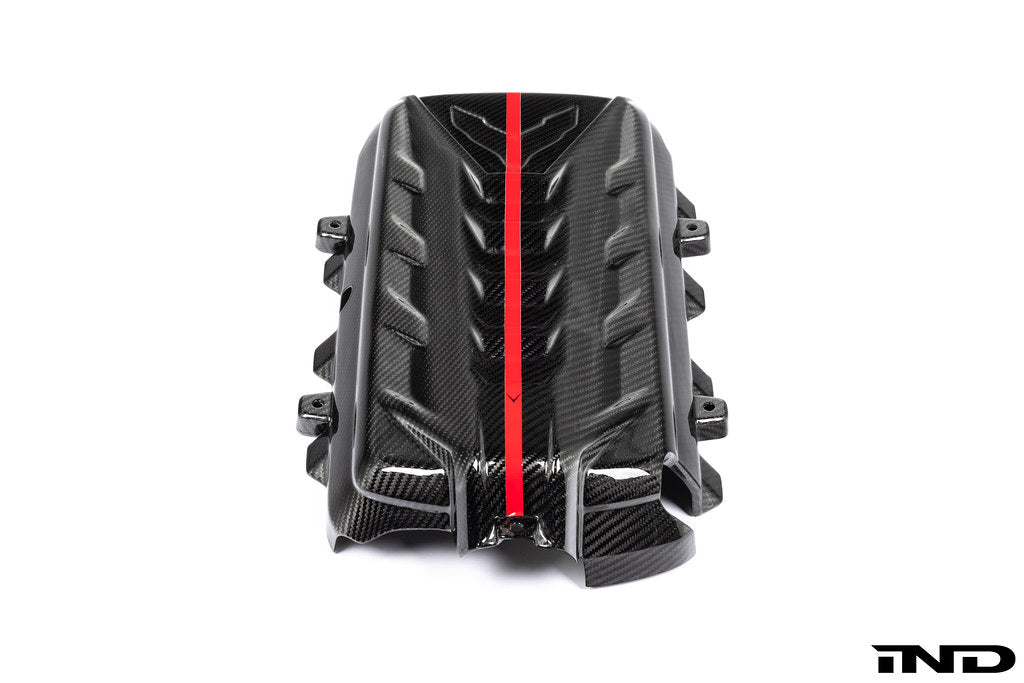 Eventuri シボレー C8 コルベット ブラックカーボン エンジンカバー