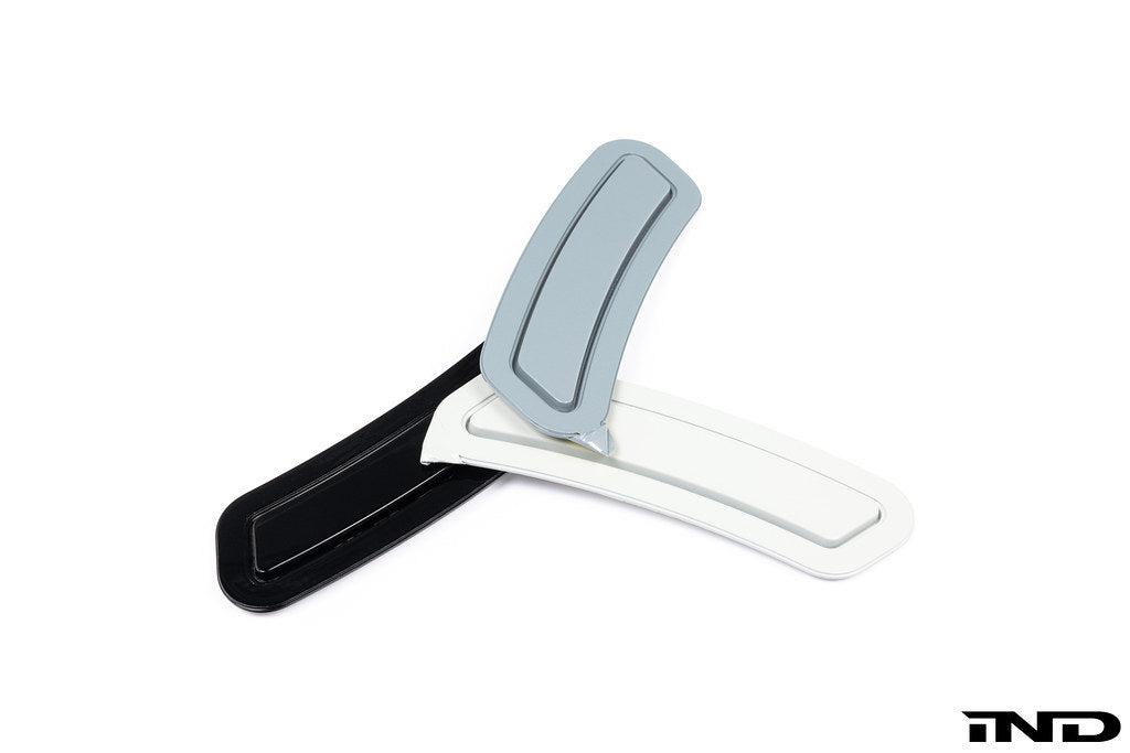 IND G70 7シリーズ 塗装済みフロントリフレクターセット