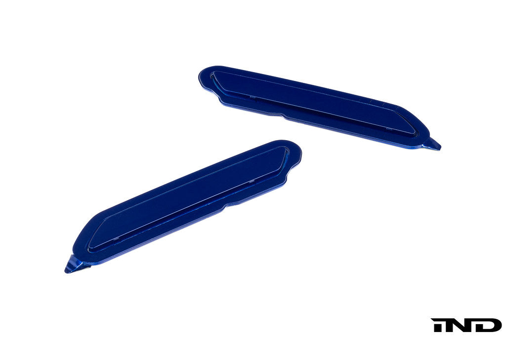 IND G09 XM 塗装済みフロントリフレクターセット