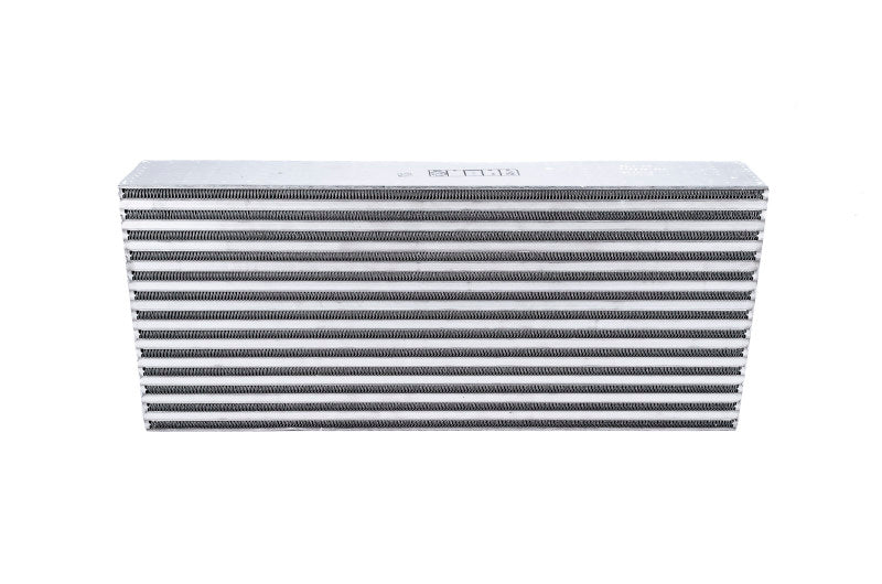Garrett 空冷式インタークーラー CAC（24.00インチ（約610mm）×10.50インチ（約267mm）×3.50インチ（約89mm）） - 800 HP対応