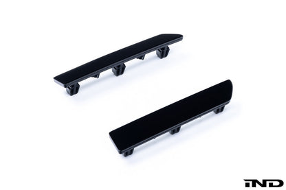 IND G87 M2 塗装済みリアリフレクターセット - グロスブラック