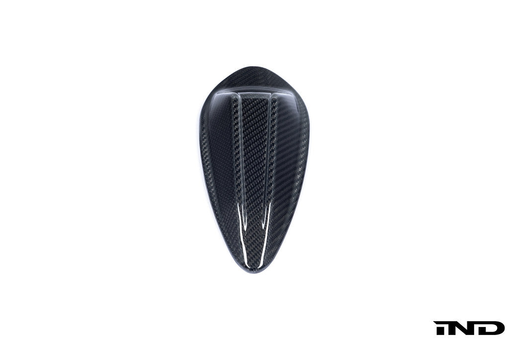 AutoTecknic G-Chassis LCI ドライカーボンルーフアンテナ - 2023+ 2x2 ウィーブ