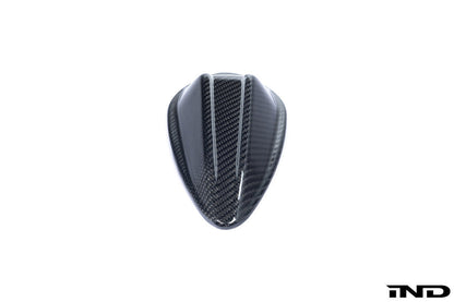 AutoTecknic G-Chassis LCI ドライカーボンルーフアンテナ - 2023+ 2x2 ウィーブ