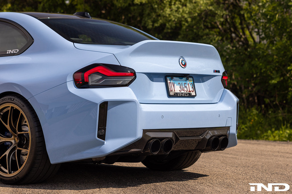 IND G87 M2 塗装済みリアリフレクターセット - グロスブラック