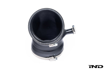 Eventuri シボレー C8 コルベット インテークカプラー - Lingenfelter pTR マニホールド