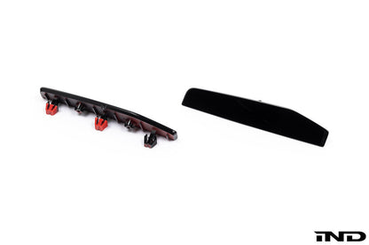 IND U10 X2 M35i 塗装済みリアリフレクターセット - グロスブラック