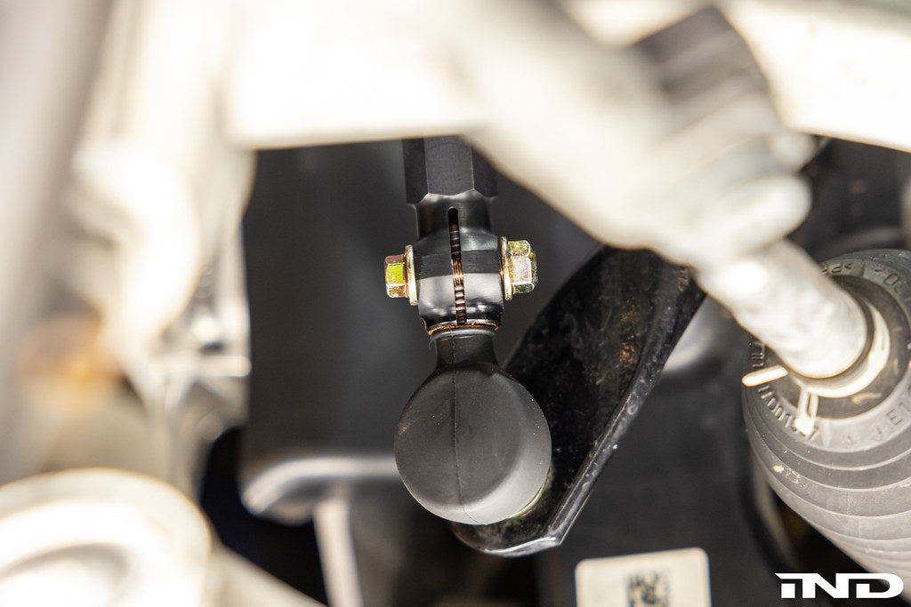 Fall-Line Motorsports G8X アジャスタブル フロントスタビライザーエンドリンクキット - V2