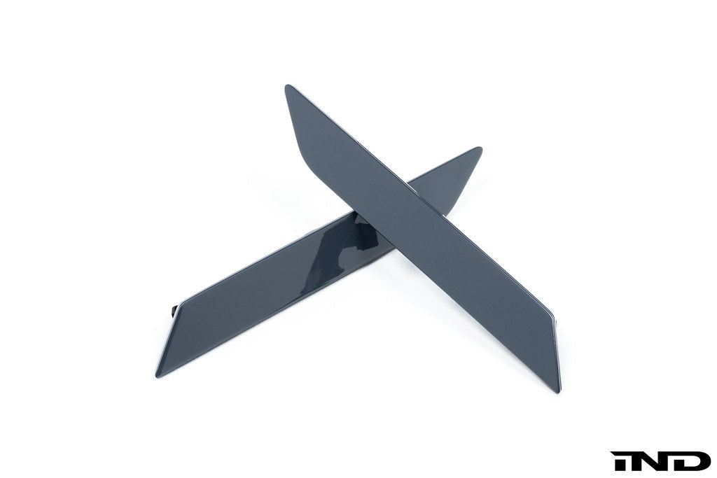 IND G90 / G99 M5 塗装済みリアバンパーリフレクターセット