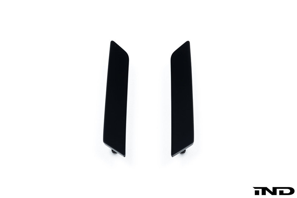 IND G90 / G99 M5 塗装済みリアバンパーリフレクターセット