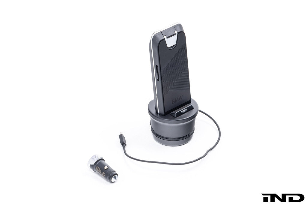 BMW ワイヤレスチャージステーション
