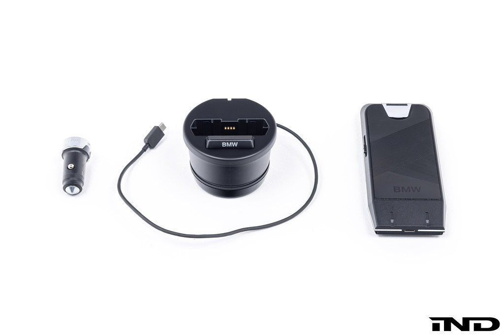 BMW ワイヤレスチャージステーション