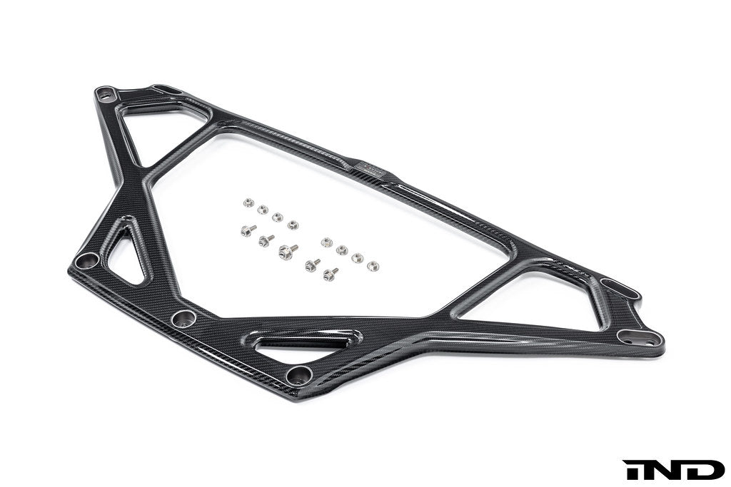 Eventuri BMW G8X M2 / M3 / M4 CSL カーボンストラットブレース