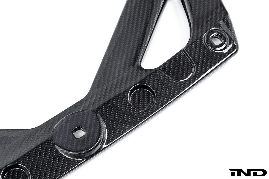 Eventuri BMW G8X M2 / M3 / M4 CSL カーボンストラットブレース