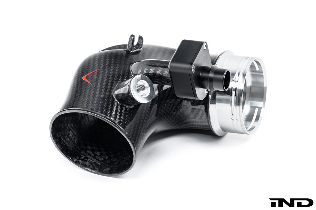 Eventuri BMW G90 / G99 M5 (S68) カーボンターボインレットセット