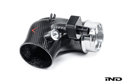 Eventuri BMW G90 / G99 M5 (S68) カーボンターボインレットセット