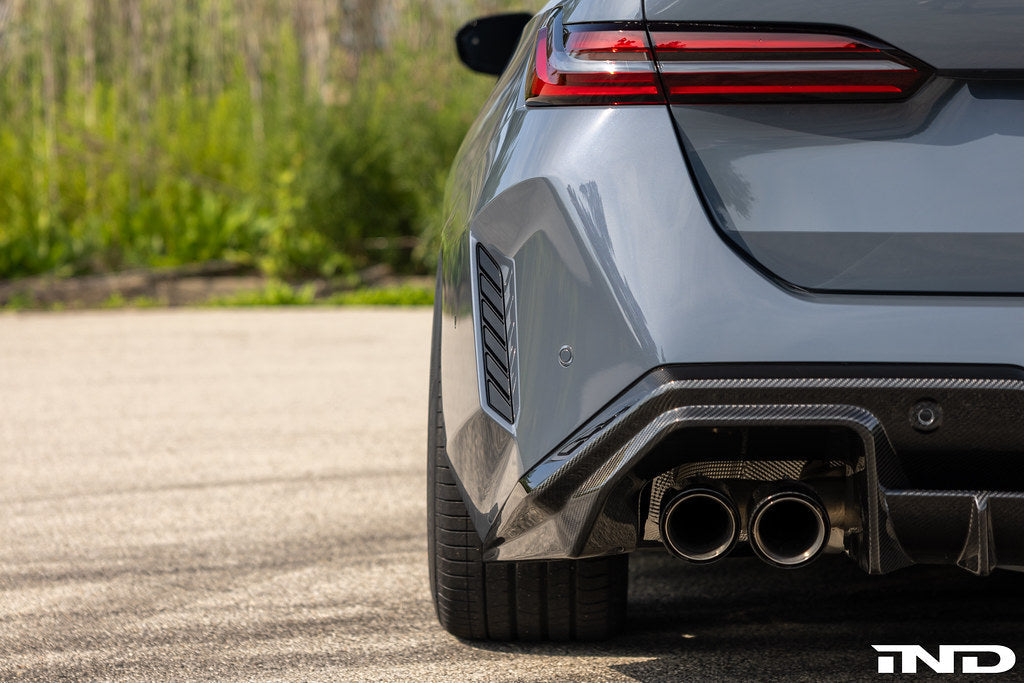 IND G90 M5セダン エッセンシャルキット