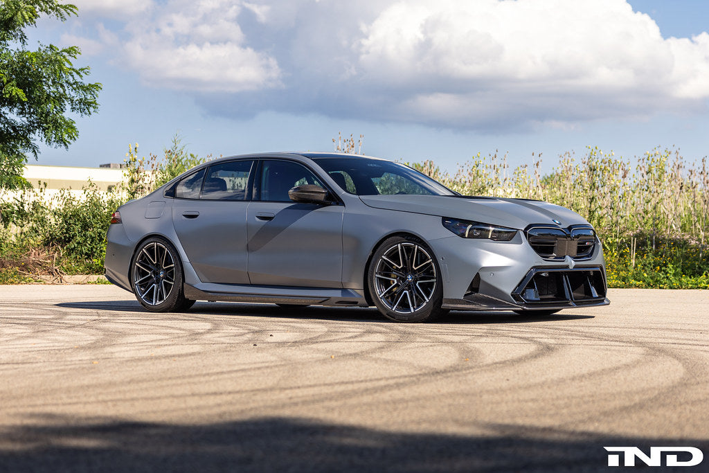 IND G90 M5セダン エクステリアパッケージ