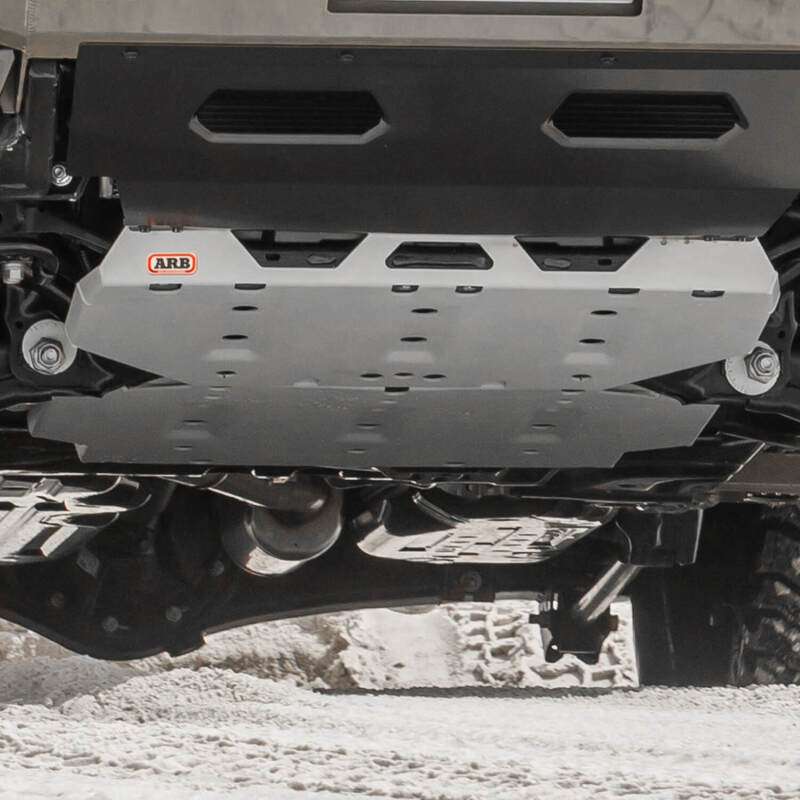 ARB 2024年以降 トヨタ タコマ フロントスキッドプレート