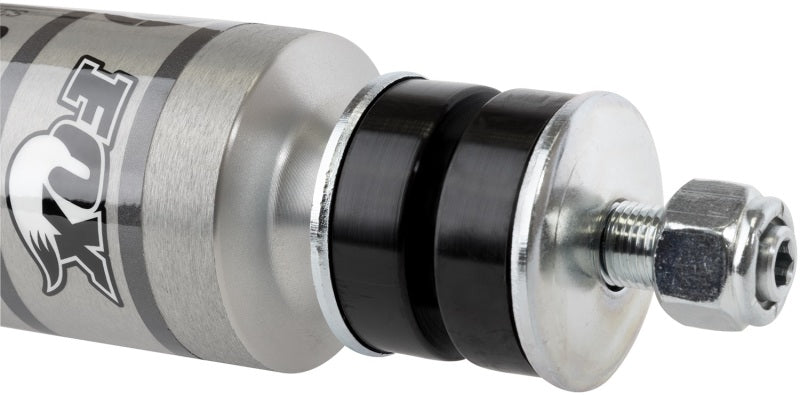 Fox 09+ Dodge 1500 2WD 2.0パフォーマンスシリーズ 5.1インチ（約130mm）スムースボディ IFPフロントショック / 0-2インチ（約0-50mm）リフト