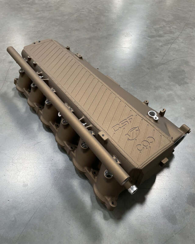 CSF トヨタ A90/A91 スープラ / BMW Gシリーズ B58 チャージエアクーラーマニホールド - テクナブロンズ