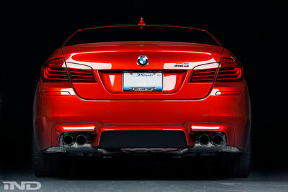 iND f10 m5 painted rear reflector set - iND Distribution