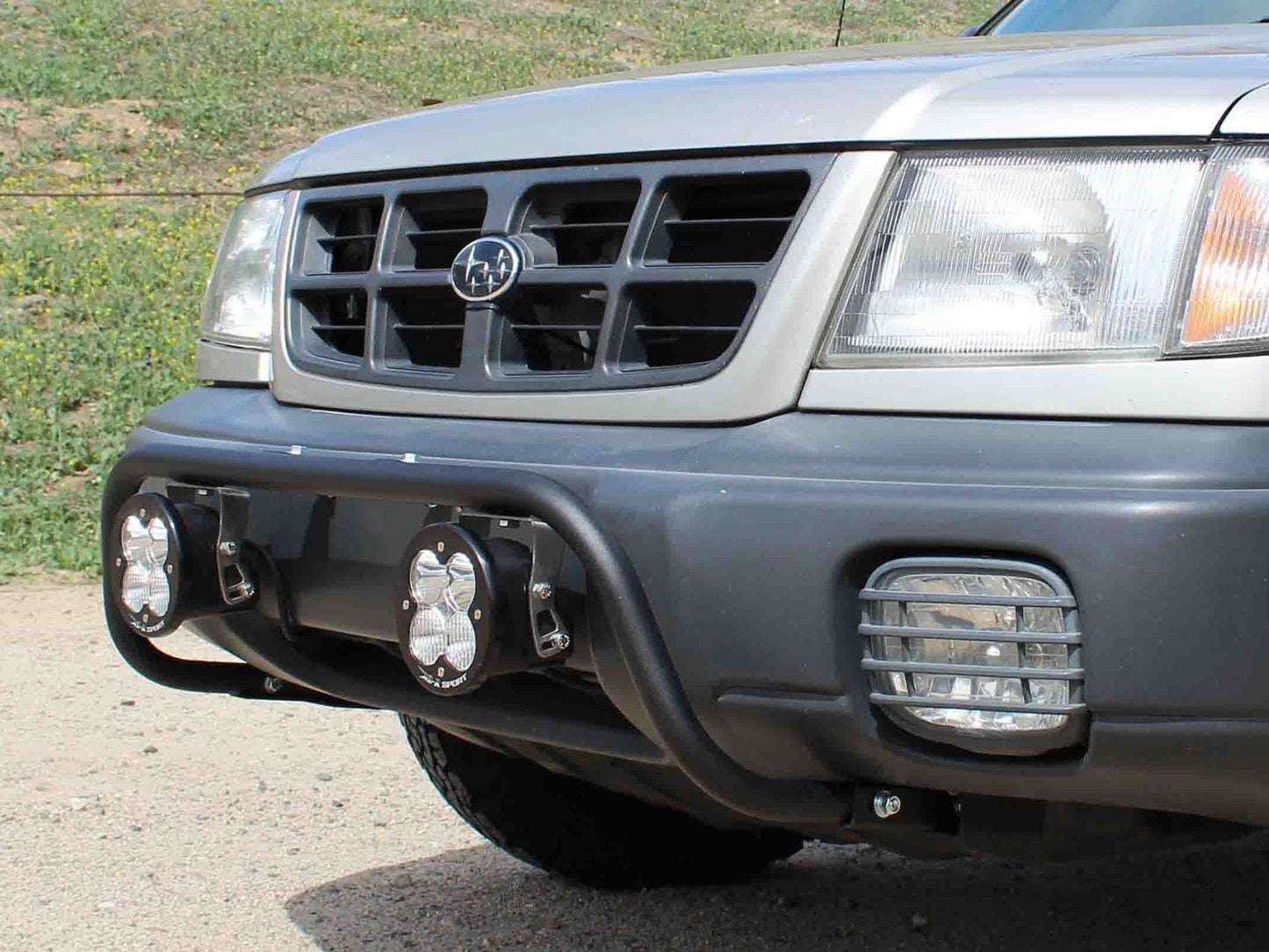 Rally Innovations 1997-2002 スバル フォレスター ラリー ライトバー [SU-SFA-RLB-01]