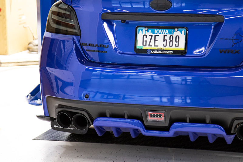 OLM A1スタイル ペイントマッチド リアディフューザー（ピュアレッド）- 2015-2021 スバル WRX / STI