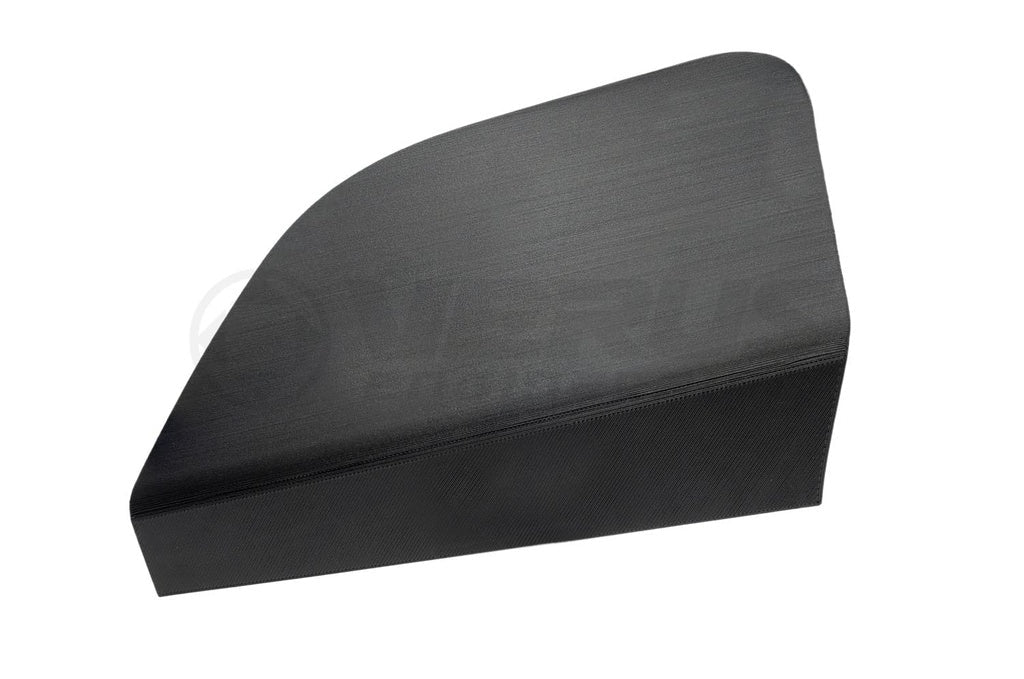 Verus Engineering エキゾーストカットアウトカバー | 2023+ トヨタ GR カローラ (A0543A)