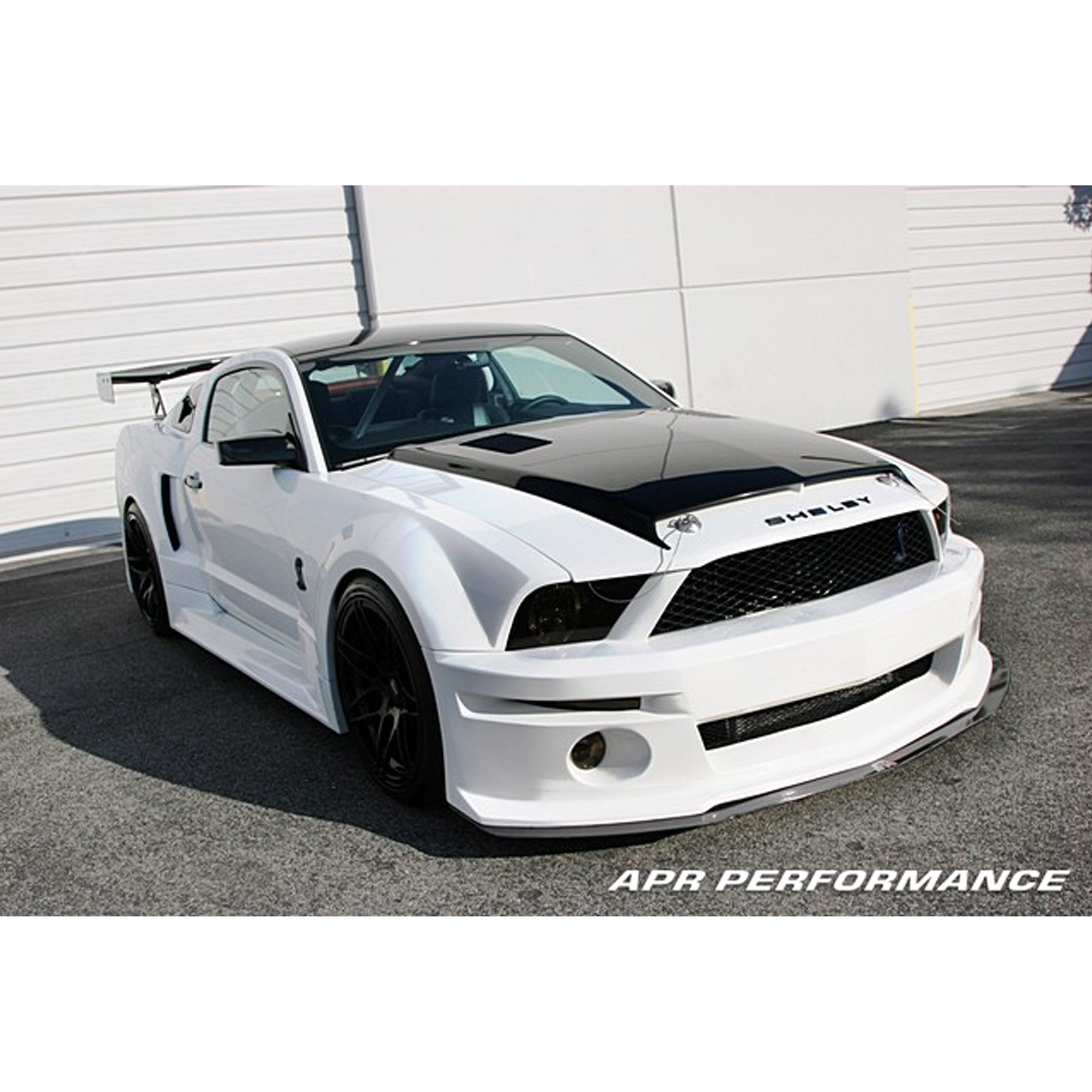 APRパフォーマンス フォード マスタング S197 GT500 / GT500KR ワイドボディエアロダイナミックキット 2007-200 ...