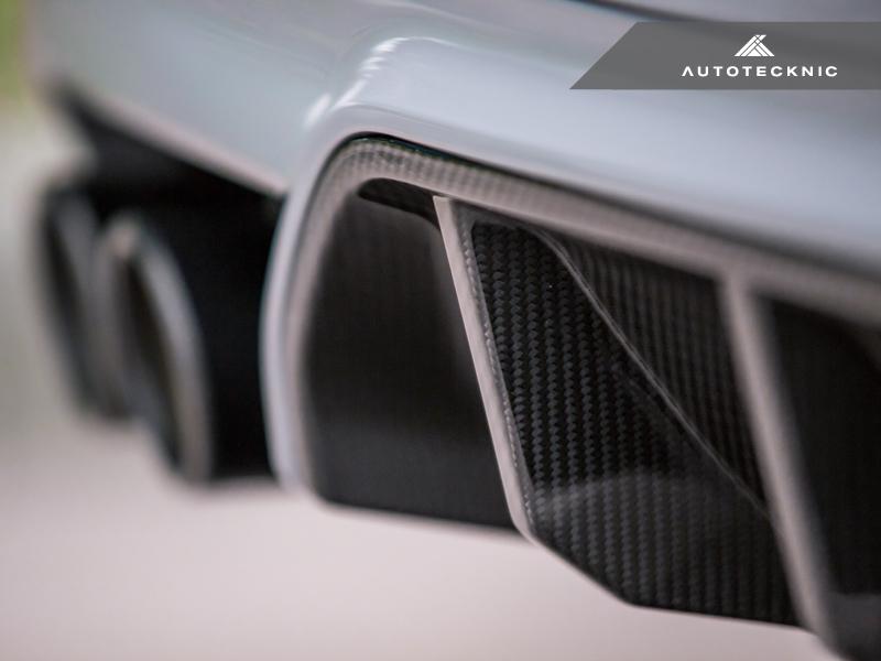 AutoTecknic f90 m5 dry carbon competition rear diffuser - iND Distribution