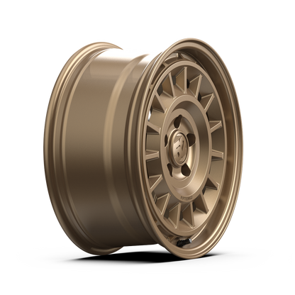 fifteen52 アルペンSV_デザートブロンズ